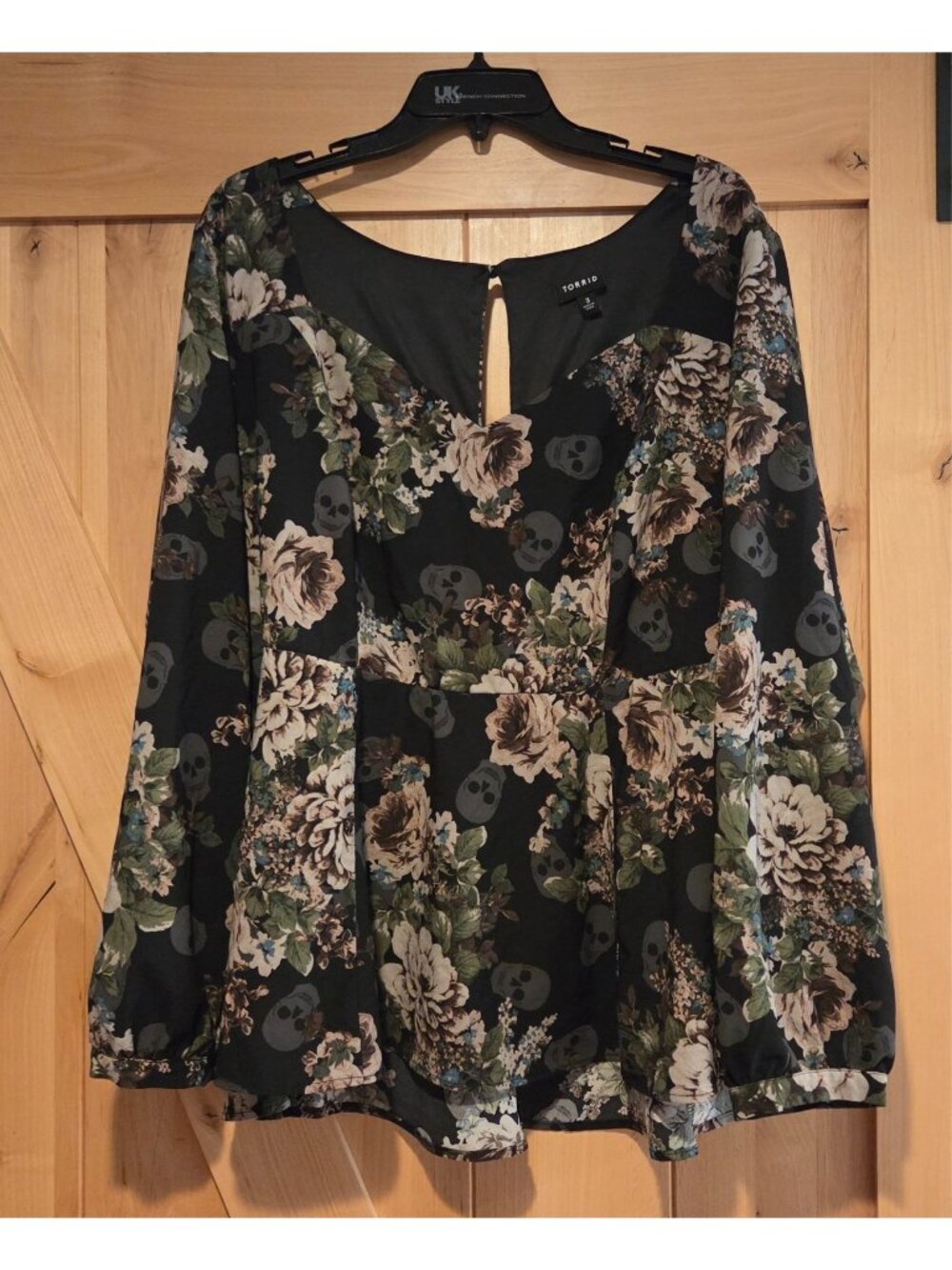 Torrid Floral Skull Crepe Sweetheart Peplum Blouse Plus Size 3X Whimsigoth